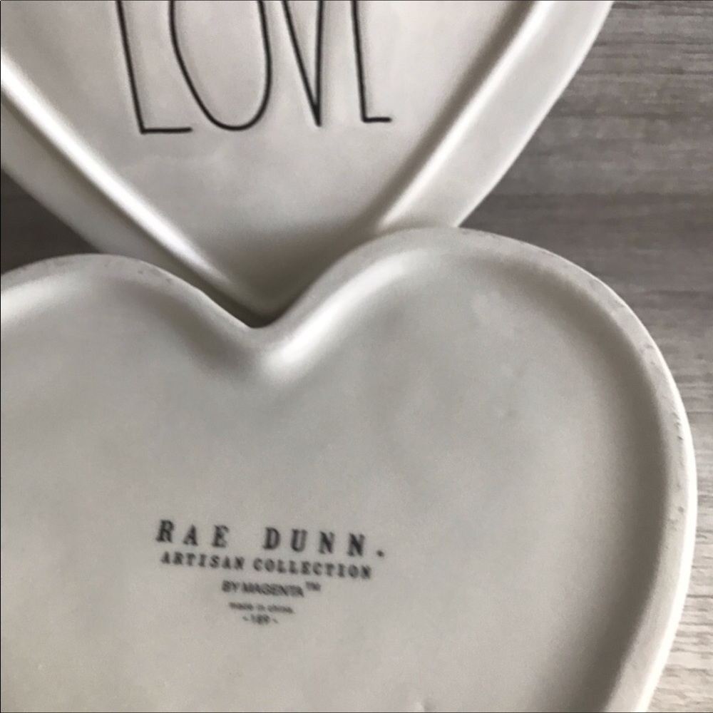 Rae Dunn Love ❤️ jewelry heart - Picture 5 of 7